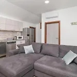 Ferienhaus 4 Bedroom Stunning In *
